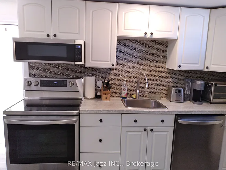 751 Phillip Murray Ave #2 — Photo 6