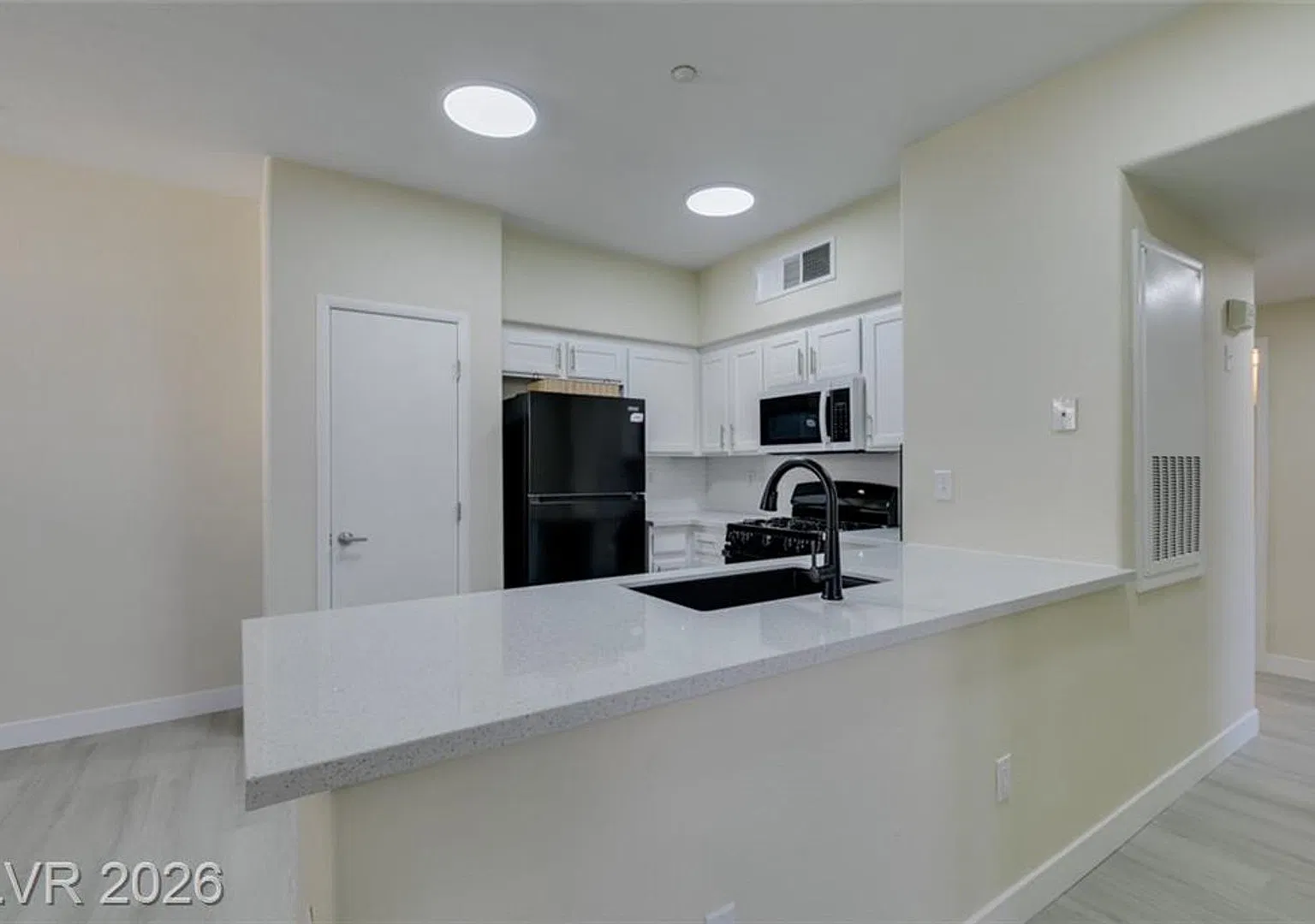 Newly Renovated, 3-Bedroom, Henderson Condo with Private Balcony & 1 Car Garage, Located in a Gat... — Photo 4