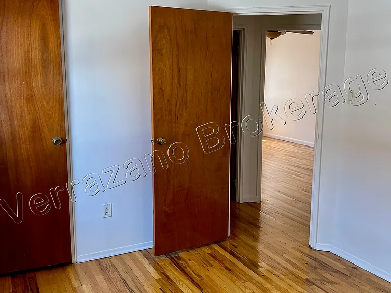 181 Bay 46th St #2 — Photo 20
