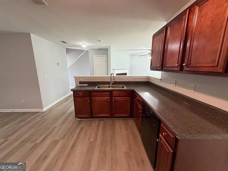 7279 Laurel Creek Dr — Photo 11