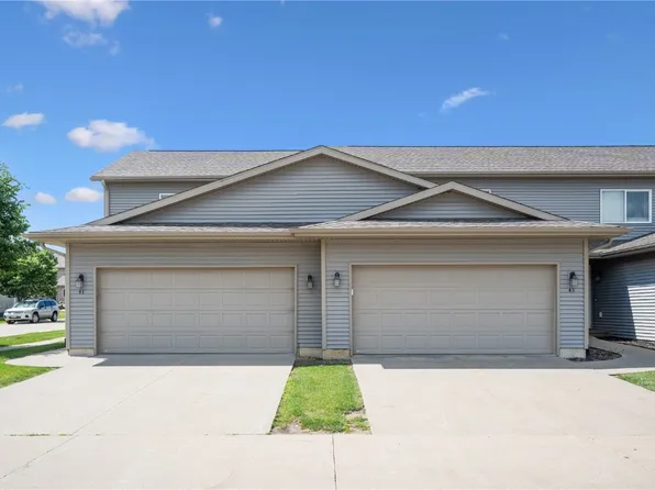 41 Woodstone Ln SW, Cedar Rapids, IA 52404