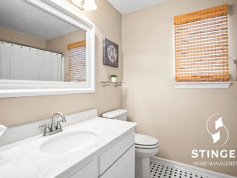 2927 Waters Edge Ct W — Photo 22