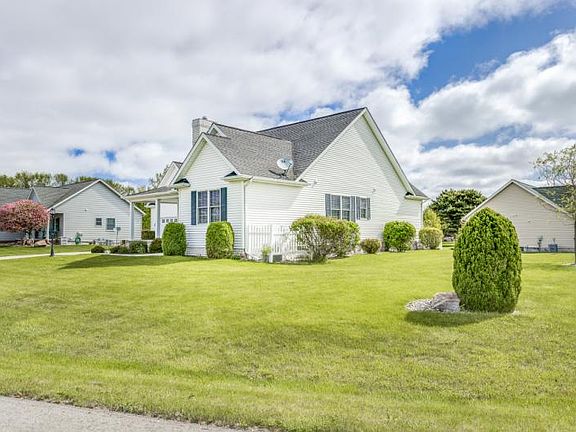 4th image of 7010 Greenbush Ln