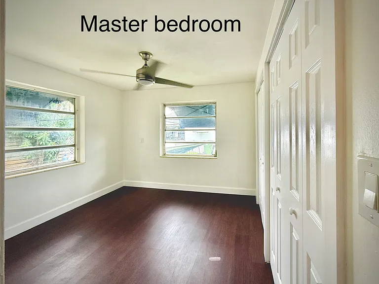 4103 E 9th Ln — Photo 5