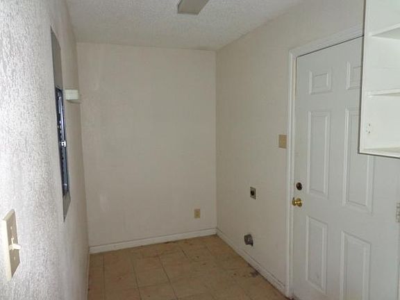 5th image of 734 Lindo Dr