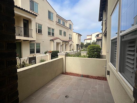 4th image of 16390 Veridian Cir