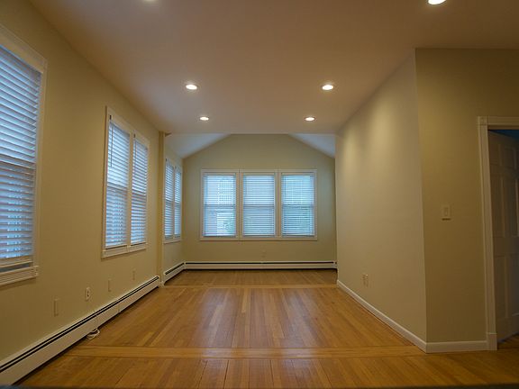 2nd image of 24 Forest Ave #24U