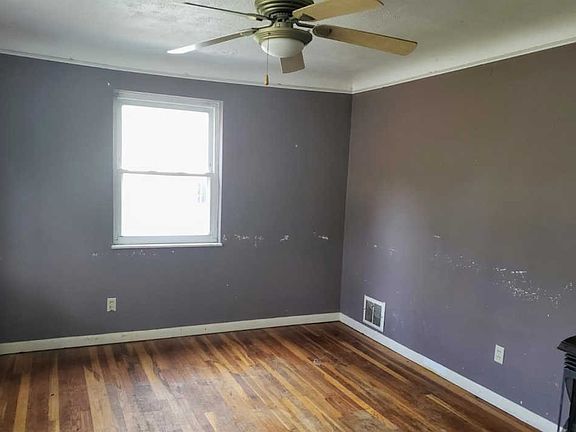4th image of 1712 Gellenbeck St