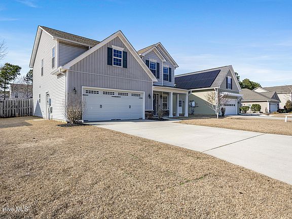 3rd image of 8512 Old Forest Drive NE