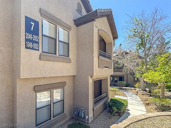 2nd image of 8250 N Grand Canyon Dr Unit 2052