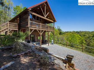 341 Woodpecker Rd, Purlear, NC 28665