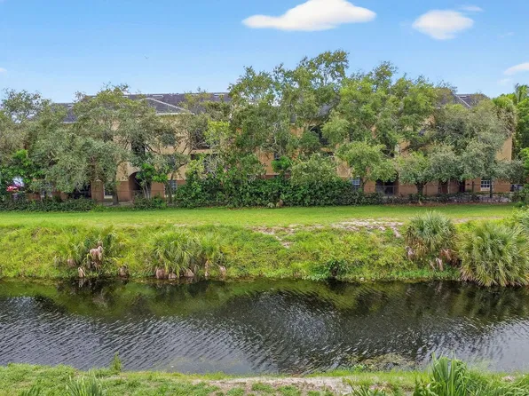 2856 S Garden Drive #310, Lake Worth, FL 33461