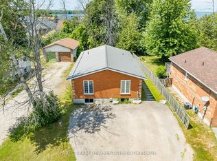 14 Bourgeois Beach Rd, Tay, ON L0K 2A0