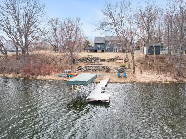 2729 319th Ln NE, Cambridge, MN 55008