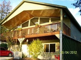 388 N Sunset Dr, Camano Island, WA 98282