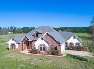 4753 Smelly Rd, Hallsville, TX 75650