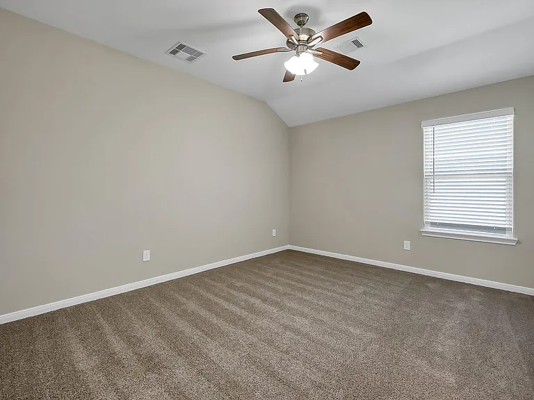 811 Jefferson Ave — Photo 16