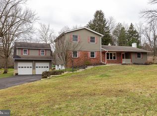 3610 Pickertown Rd, Chalfont, PA 18914
