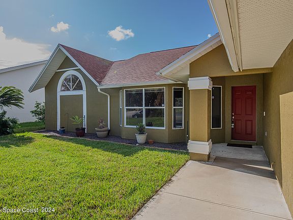 3rd image of 1351 Cypress Trace Dr
