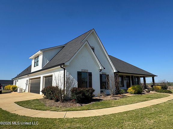 3rd image of 329 Gilmers Chapel Rd