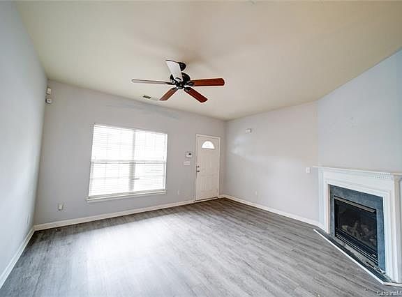 4th image of 3115 Golden Dale Ln