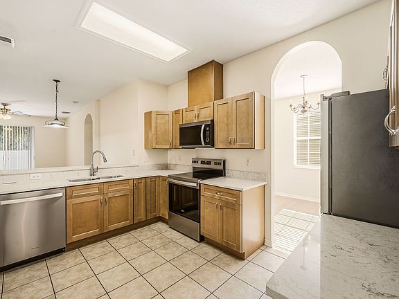 5th image of 1503 Ashdown Ct