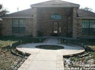 8959 Hetherington Dr, San Antonio, TX 78240