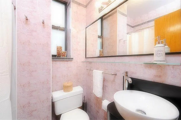 Sold by Owner | media 9