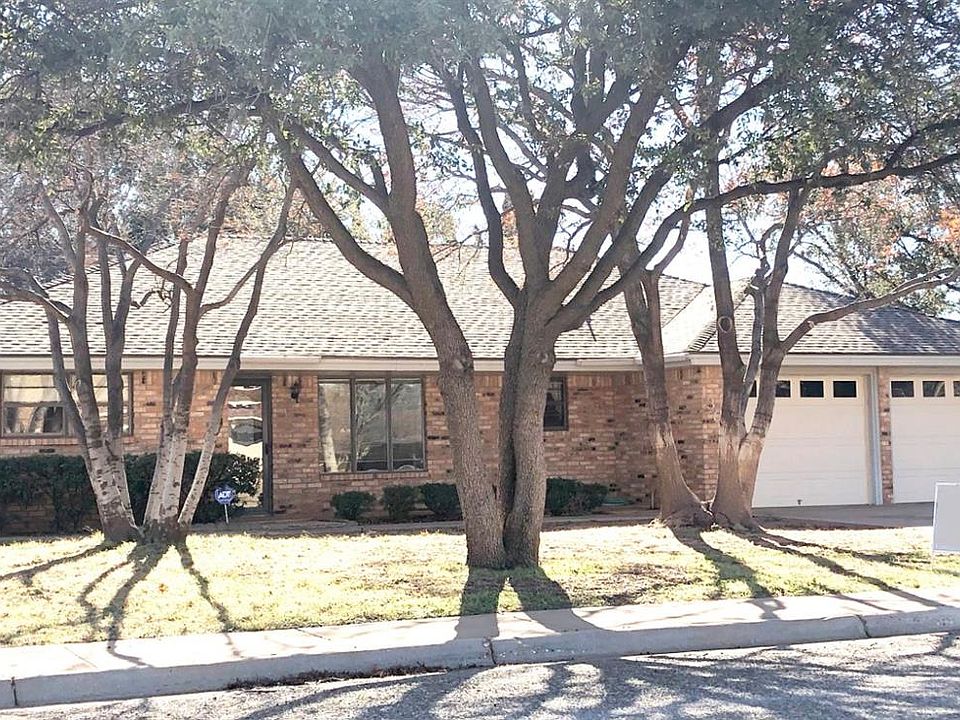 1st image of 1302 E Waco St