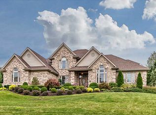 145 Sebago Lake Dr, Sewickley, PA 15143