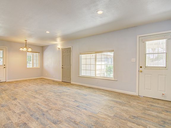 4th image of 7309 Circle Pkwy