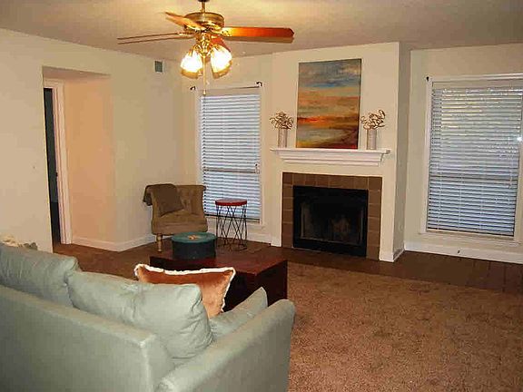 2nd image of 448 Deerwood St Unit A