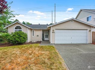 8931 W Mall Dr, Everett, WA 98208