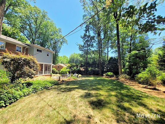5th image of 3507 Henderson Rd