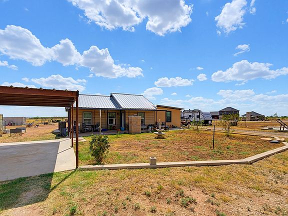 3rd image of 8369 Spinks Rd