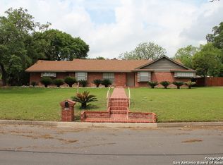 207 Halbart Dr, Castle Hills, TX 78213