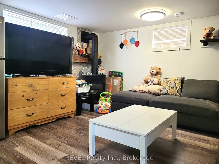 5675 Peer St — Photo 4