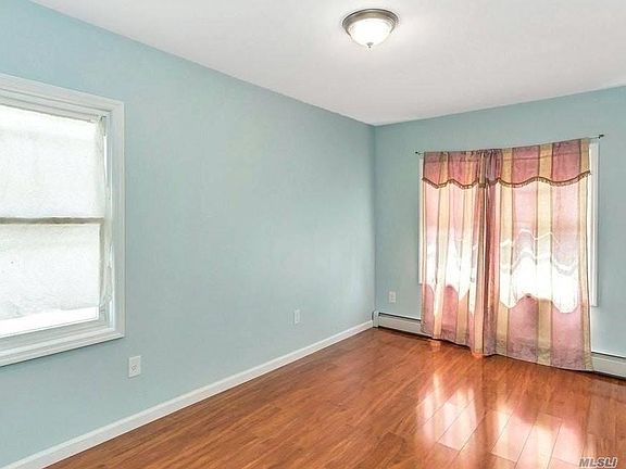 3rd image of 33 Mirin Ave