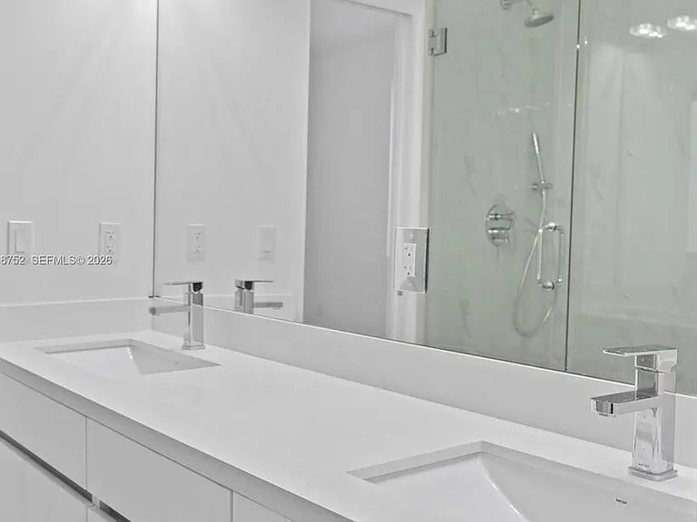 3374 Perry Frow Dr #B — Photo 12