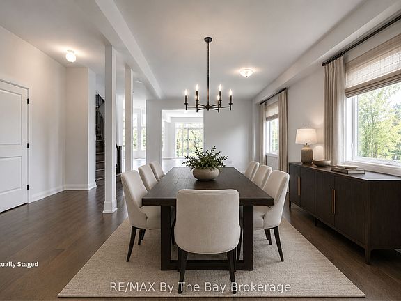 5th image of 56 Amber Dr