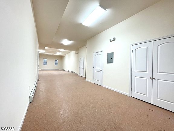 2nd image of 112 Monticello Ave Floor 2