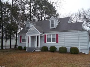 673 Oak Grove Rd, Chesapeake, VA 23320