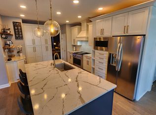 20 Waters Reach Ln, Simpsonville, SC 29681