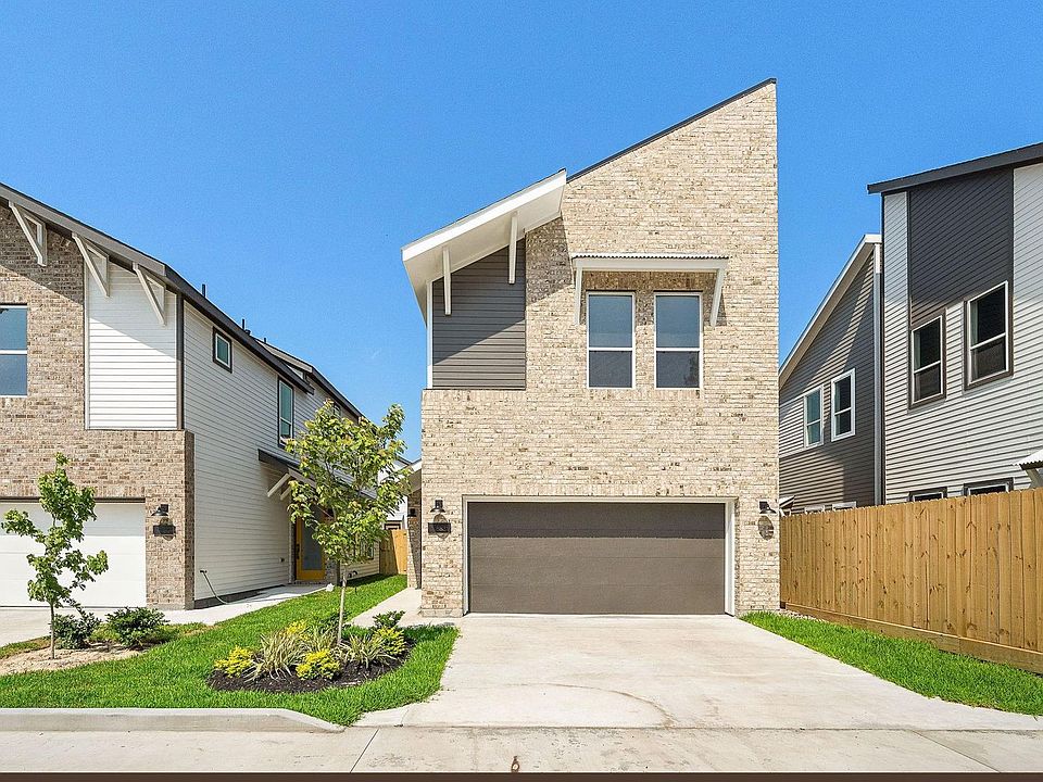 1st image of 5831 Francis Oak Pl