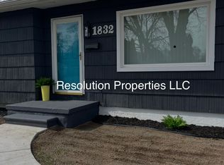 1832 Gilmartin St, Flint, MI 48503