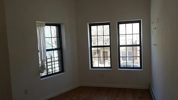 Rented by Reginald Jacobs | media 21