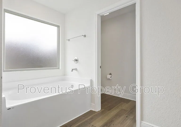 2419 Privet Berry Dr — Photo 25