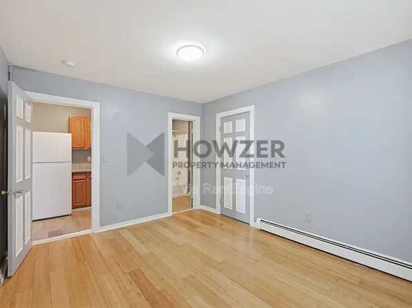 112 Clark St #2, New Bedford, MA 02740