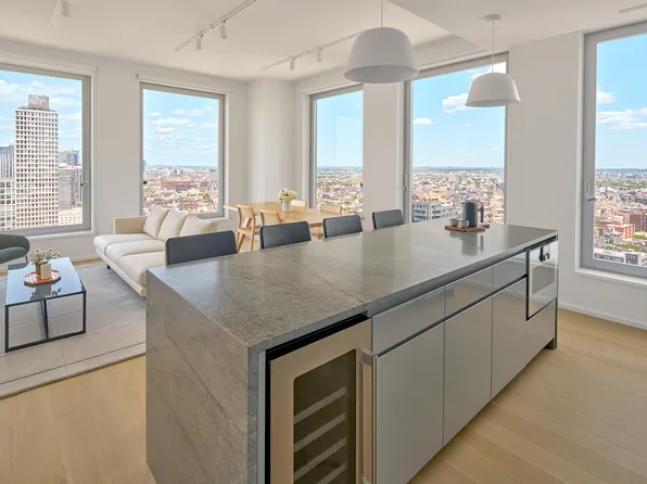 8 South 4th Street image 2 of 24