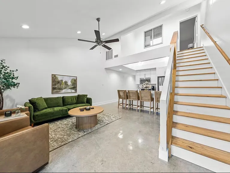 113A Oak Plains Aly — Photo 1